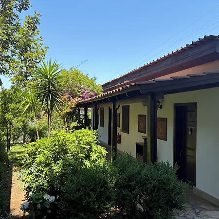 Kamarca House Szálloda *