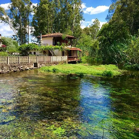 Ξενοδοχείο Kamarca House