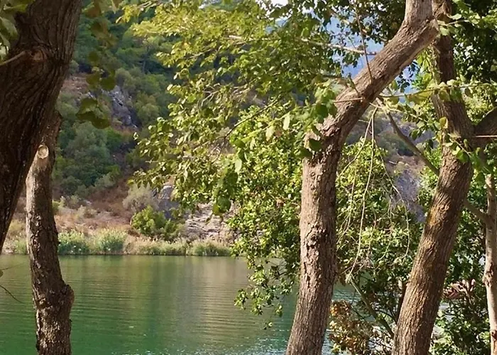 Kamarca House Hotel *